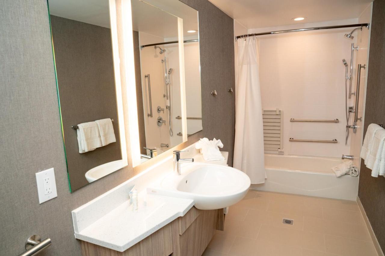 Springhill Suites By Marriott Woodbridge Zewnętrze zdjęcie