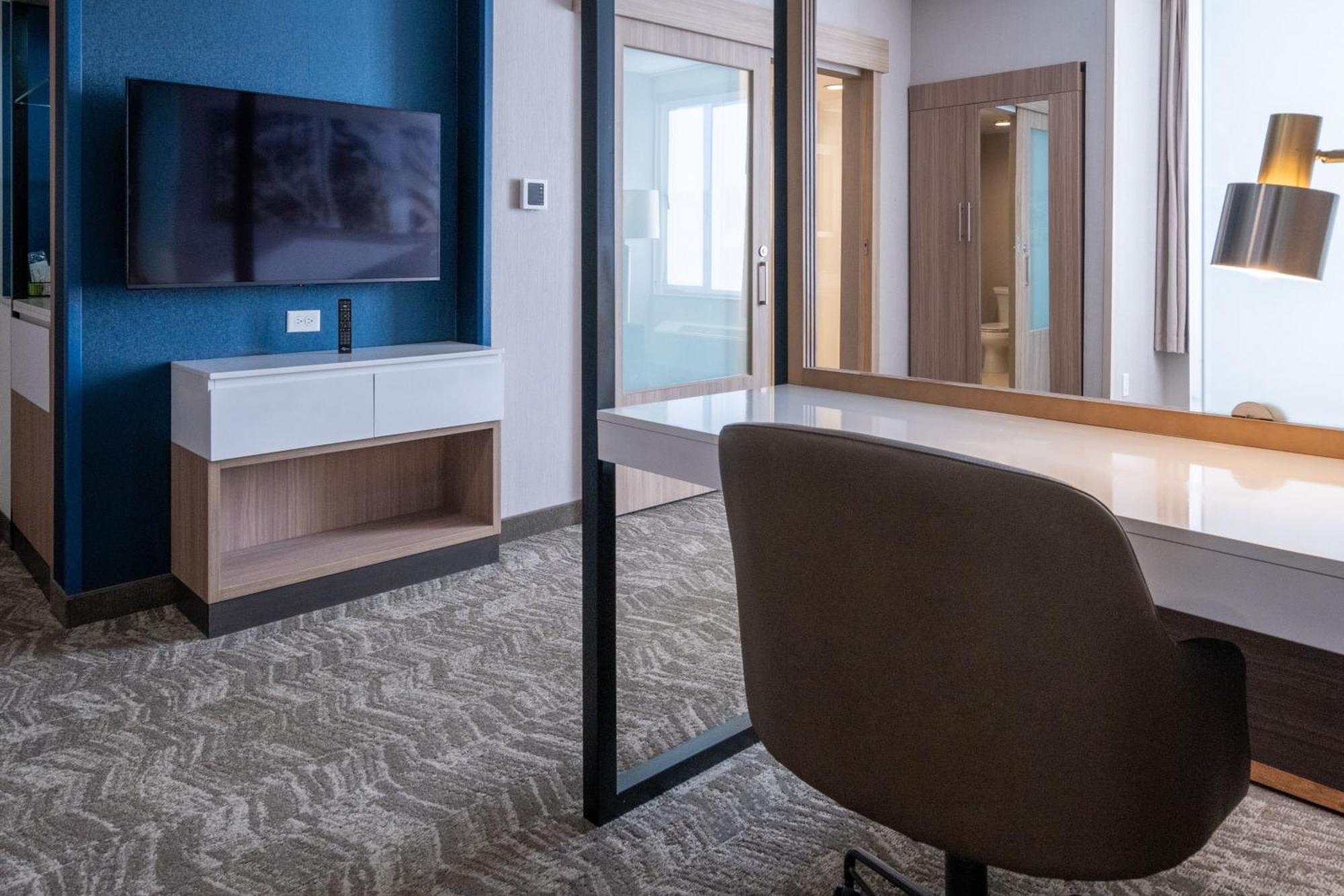 Springhill Suites By Marriott Woodbridge Zewnętrze zdjęcie